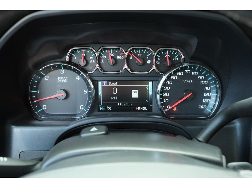 2018 Chevrolet Silverado 1500 High Country photo 11