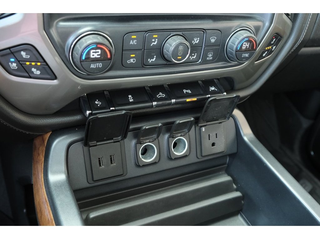 2018 Chevrolet Silverado 1500 High Country photo 19