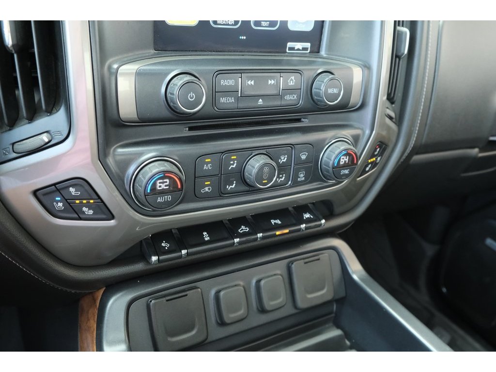 2018 Chevrolet Silverado 1500 High Country photo 20
