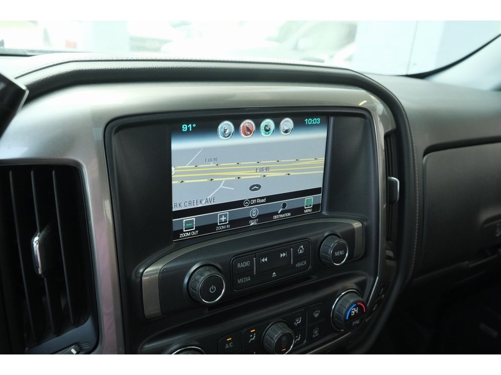 2018 Chevrolet Silverado 1500 High Country photo 24