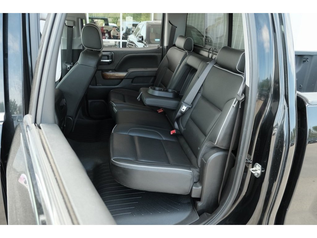 2018 Chevrolet Silverado 1500 High Country photo 27