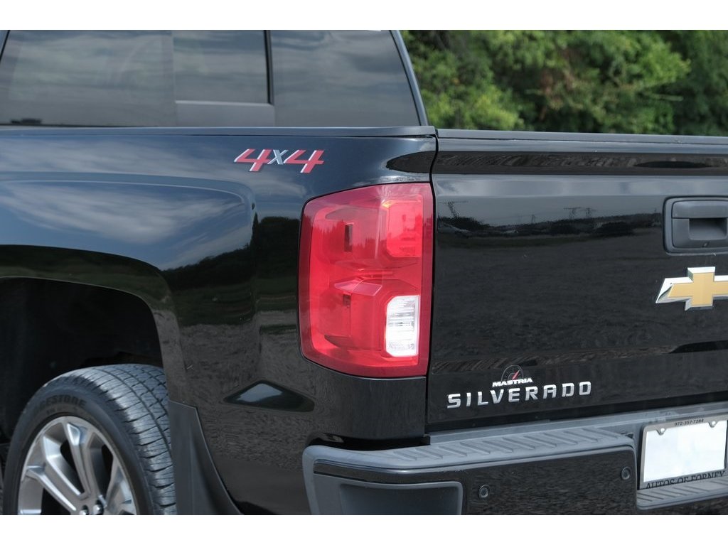 2018 Chevrolet Silverado 1500 High Country photo 34