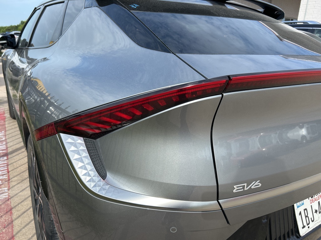 2024 Kia EV6 Wind photo 26