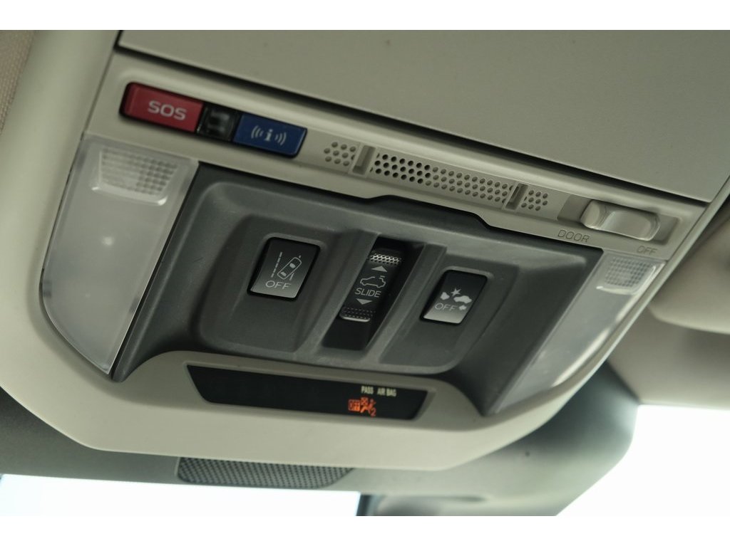 2022 Subaru Forester Limited photo 20