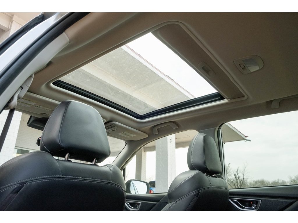 2022 Subaru Forester Limited photo 22