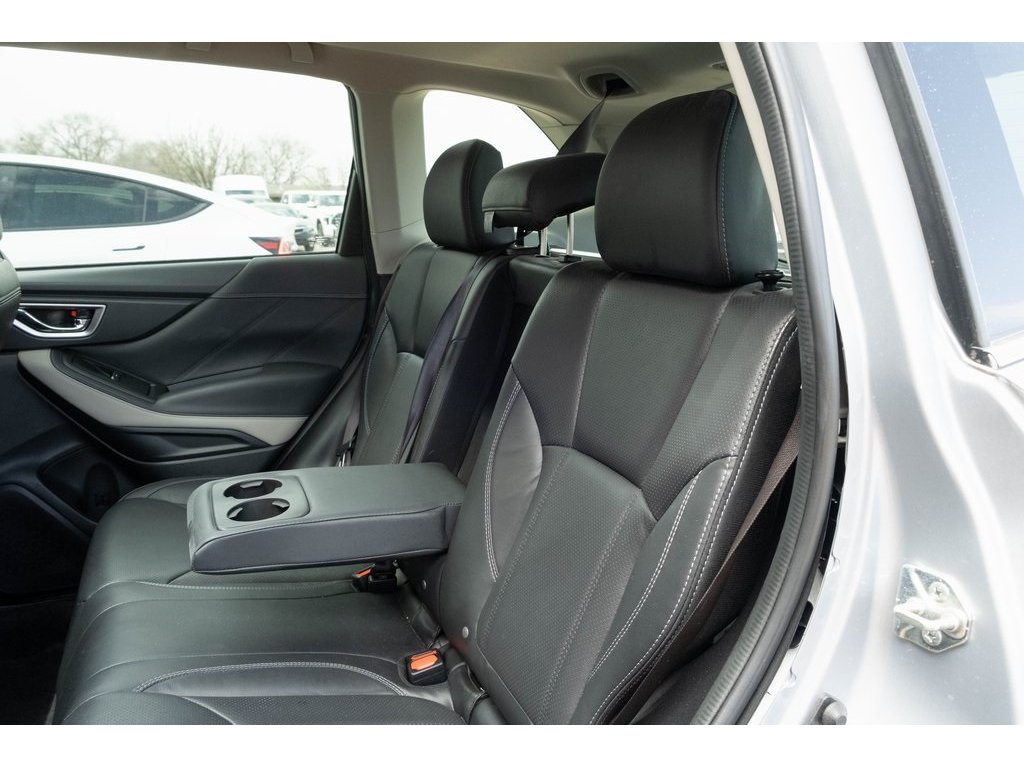 2022 Subaru Forester Limited photo 24