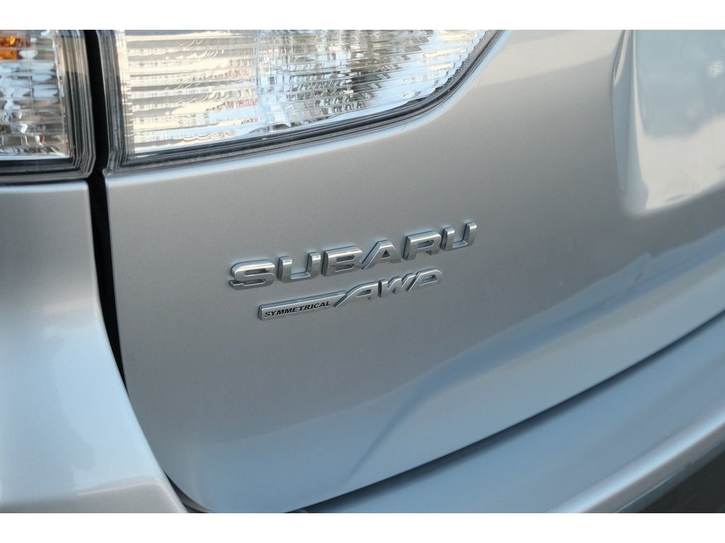 2022 Subaru Forester Limited photo 33