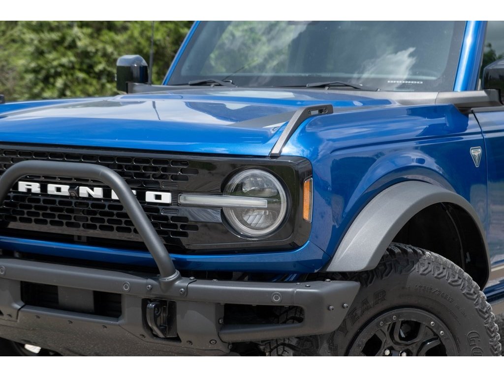 2021 Ford Bronco First Edition photo 5
