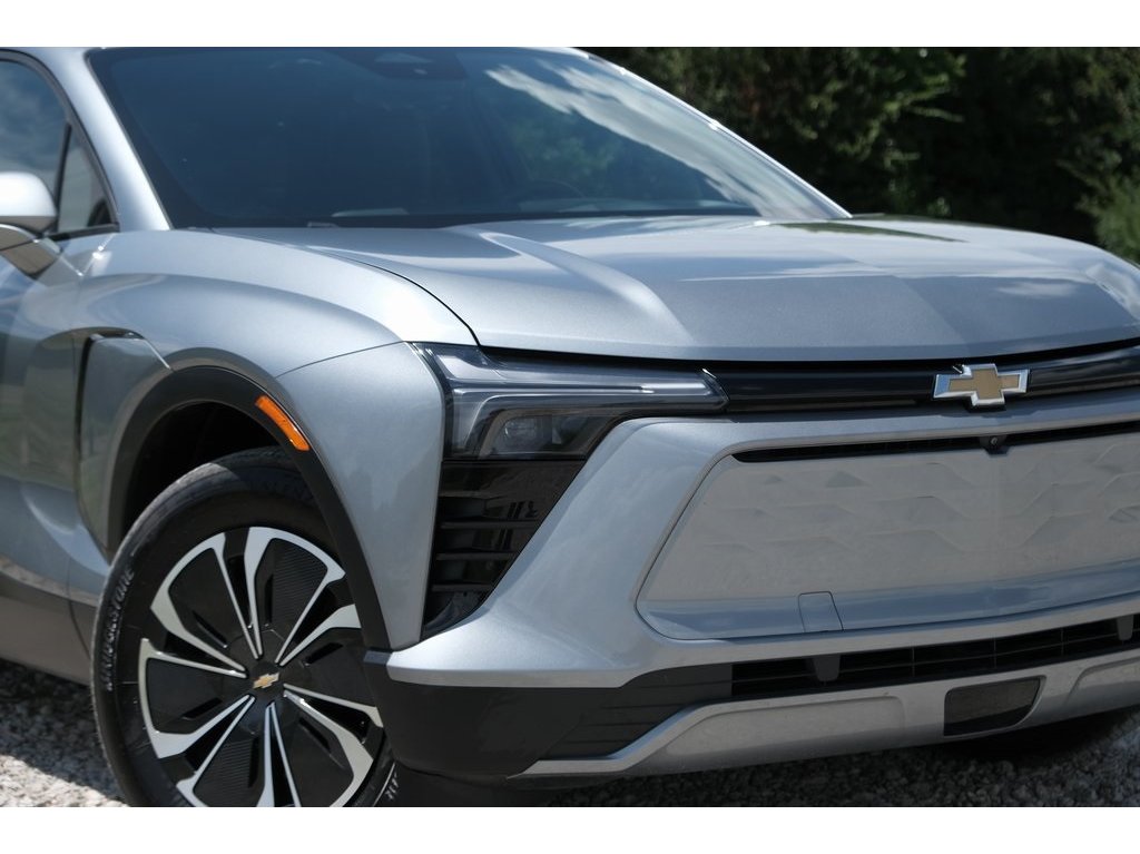 2024 Chevrolet Blazer EV photo 28