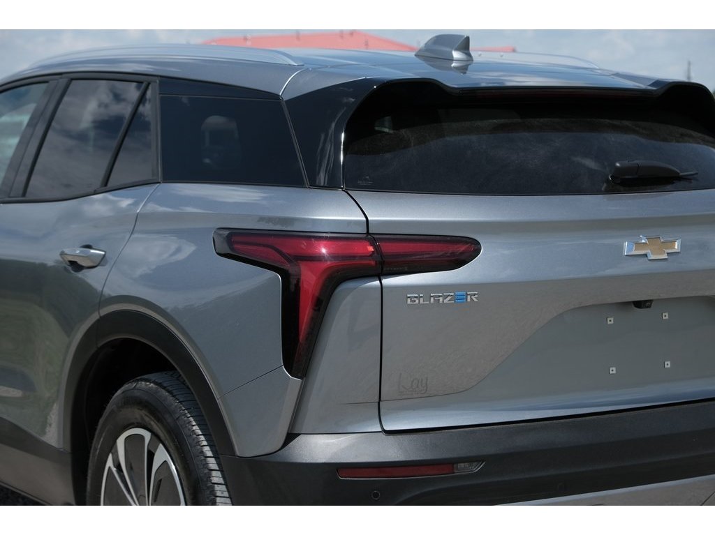 2024 Chevrolet Blazer EV photo 30