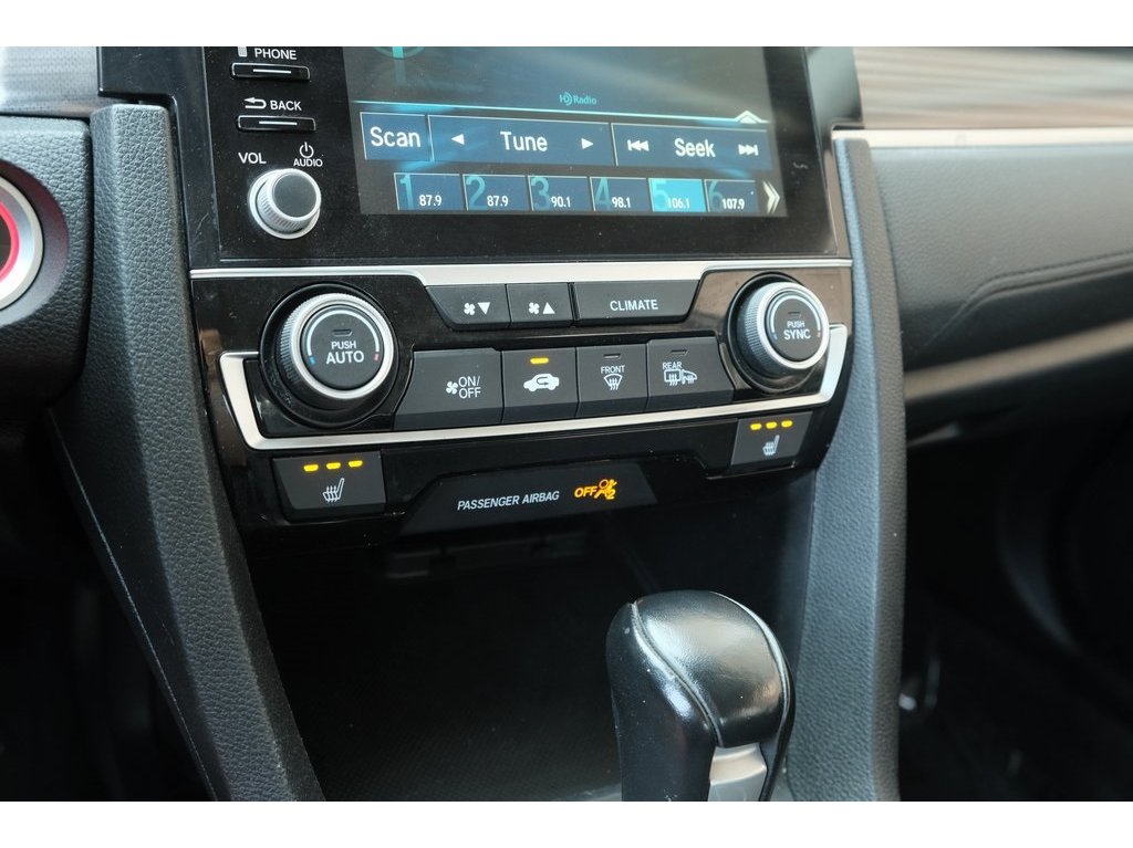 2020 Honda Civic Touring photo 20