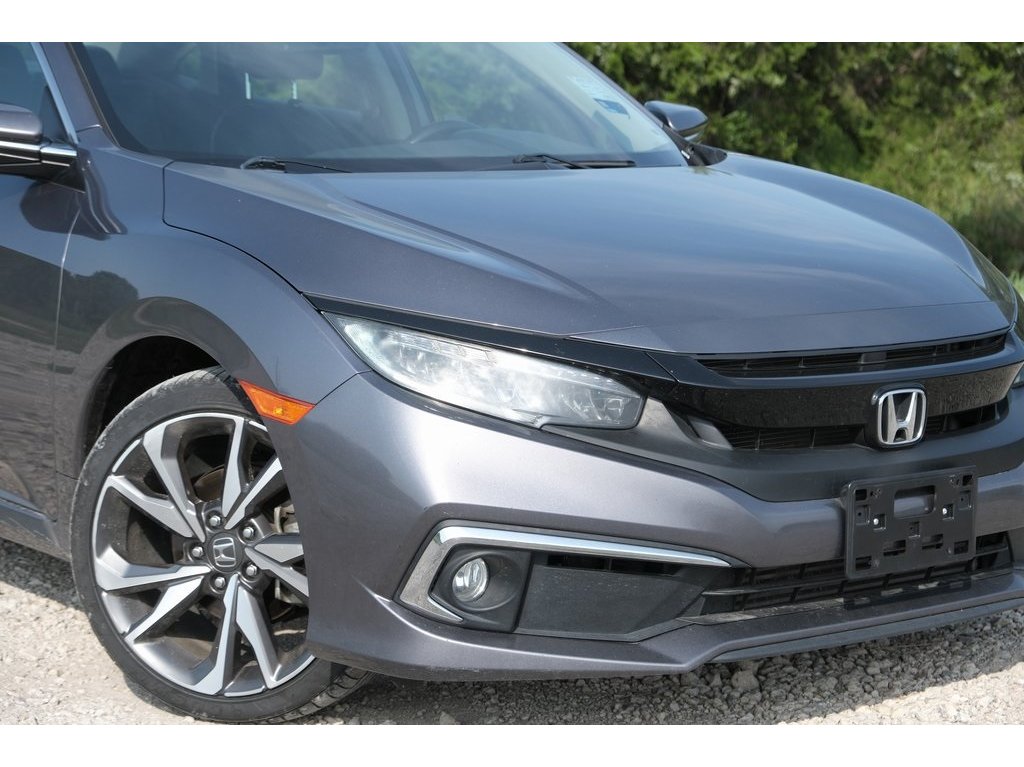 2020 Honda Civic Touring photo 28