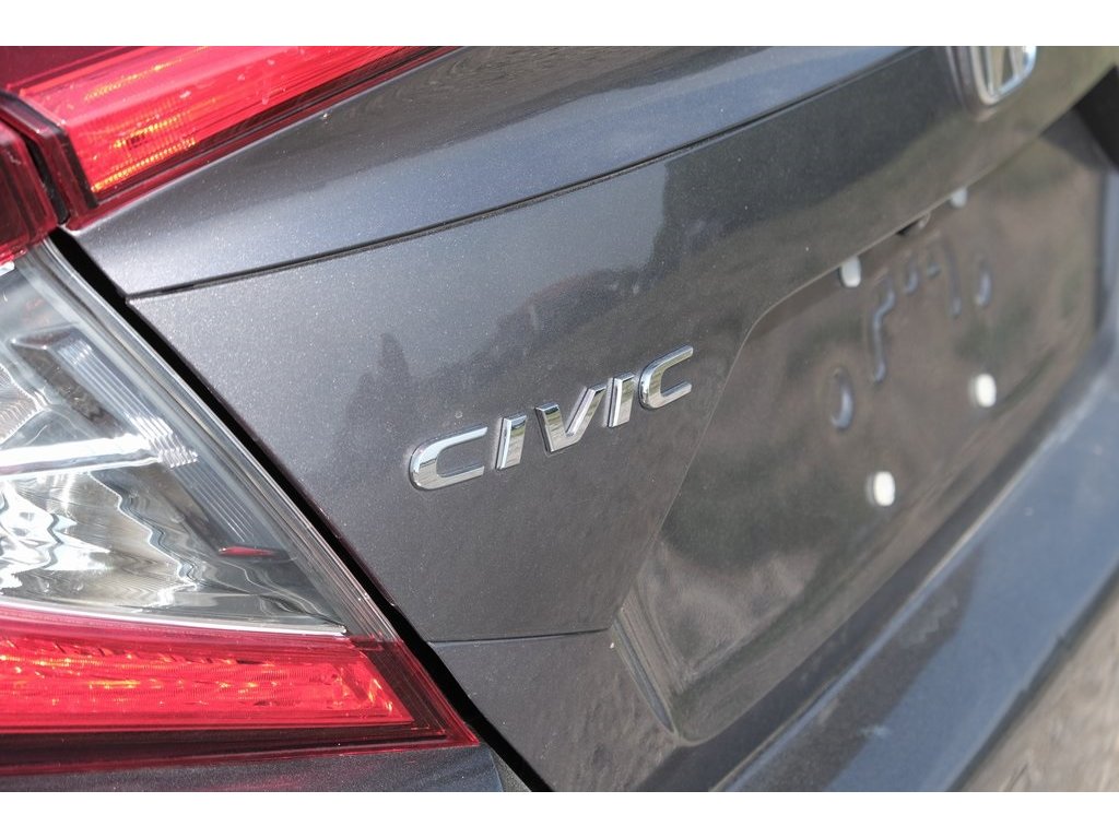 2020 Honda Civic Touring photo 34