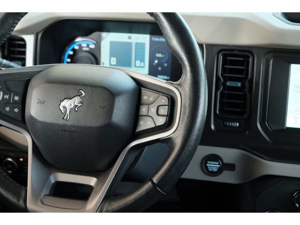 2023 Ford Bronco Wildtrak photo 9