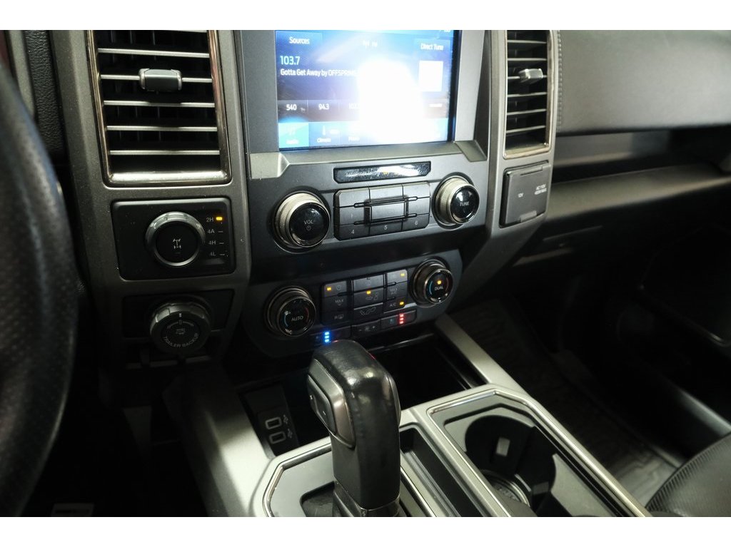 2019 Ford F-150 Raptor photo 22