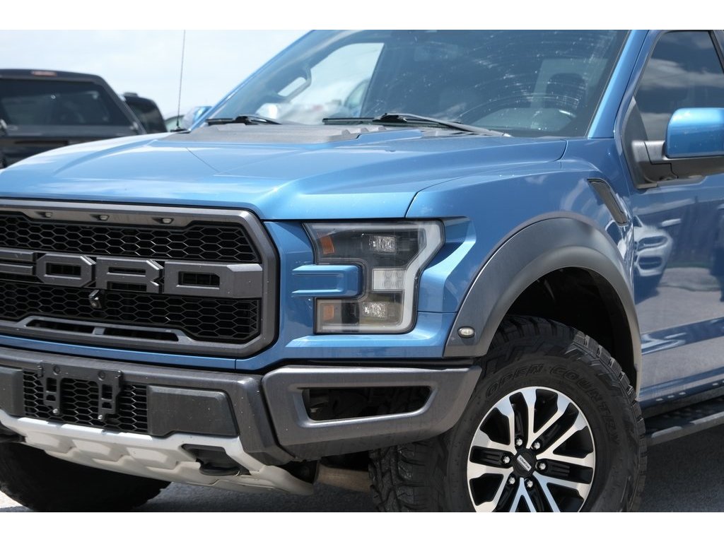 2019 Ford F-150 Raptor photo 35