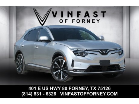 2023 VinFast VF 8 Plus 