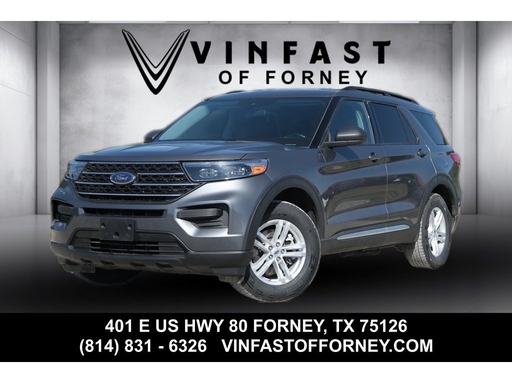 2022 Ford Explorer XLT's photo