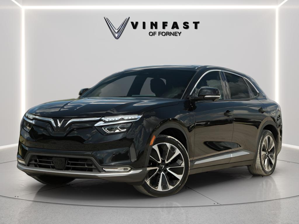 2025 VinFast VF 8 Plus's photo