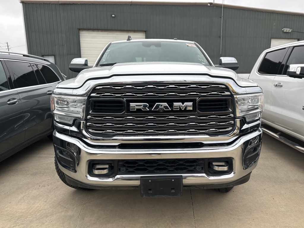 2021 Ram 3500 Limited photo 3