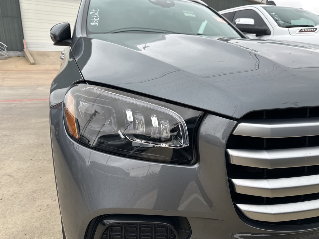 2024 Mercedes Benz GL 450 photo 4