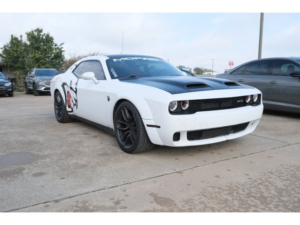 2019 Dodge Challenger SRT's photo