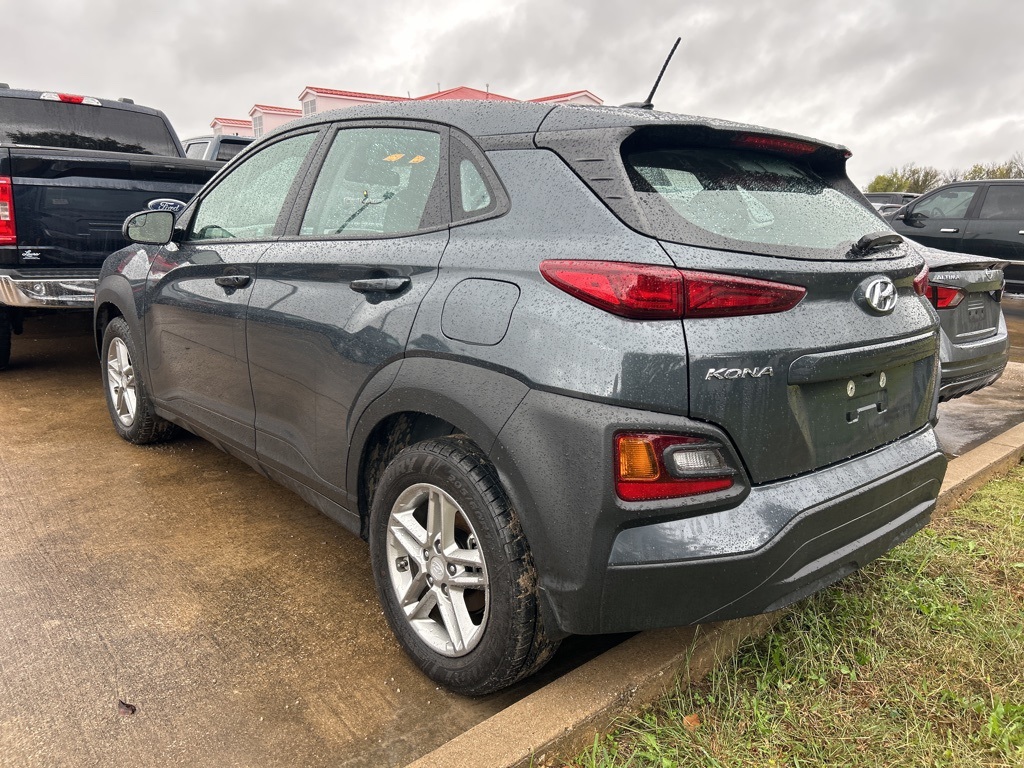 2019 Hyundai Kona SE photo 2