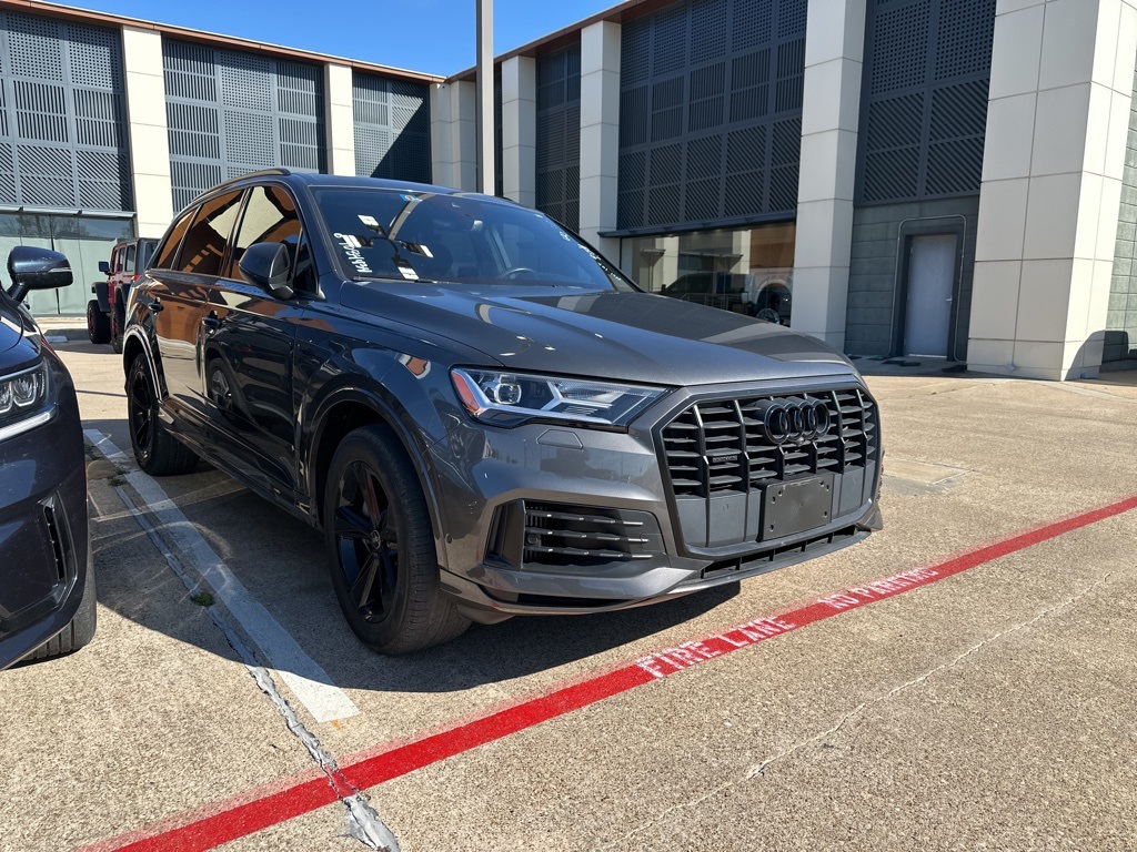 2021 Audi Q7 55 Premium photo 2