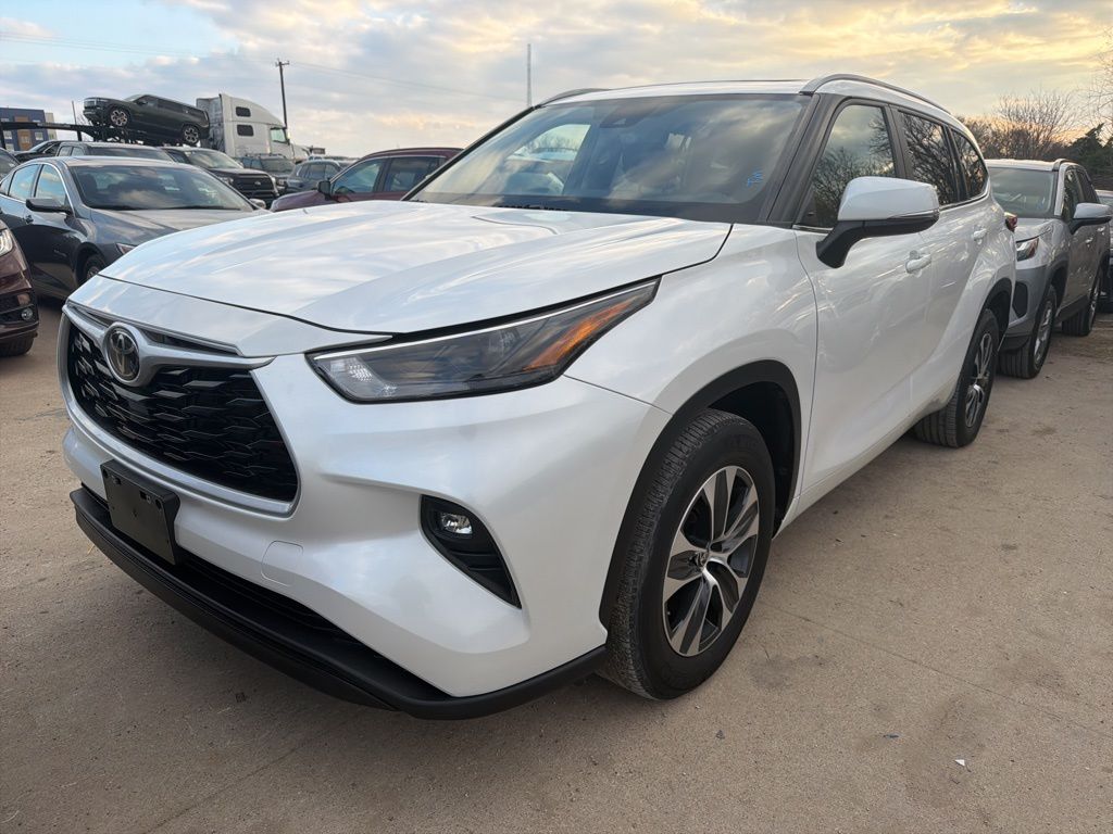 2023 Toyota Highlander