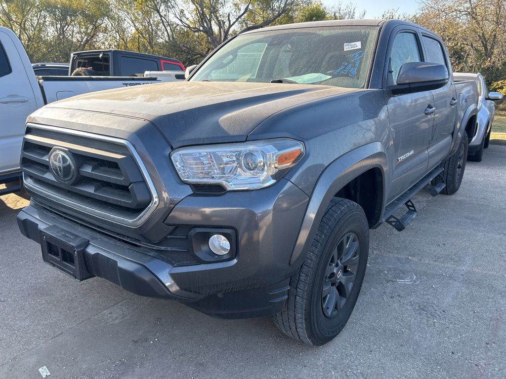 2023 Toyota Tacoma SR5's photo