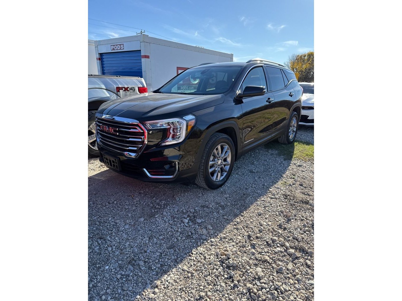 2024 GMC Terrain SLT's photo