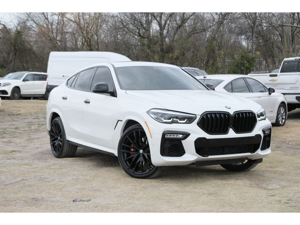 2021 BMW X6 40i's photo