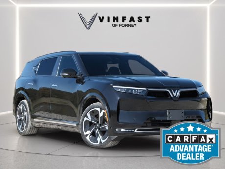 2024 VinFast VF 9 Plus 