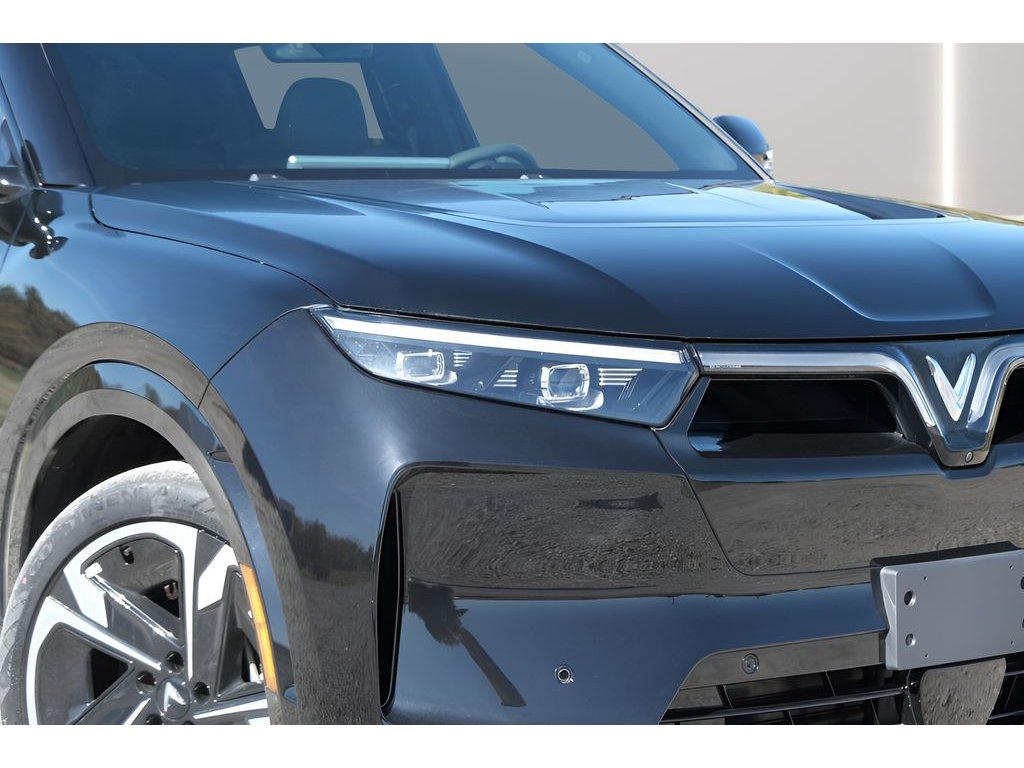 2024 VinFast VF 9 PLUS - Photo 28