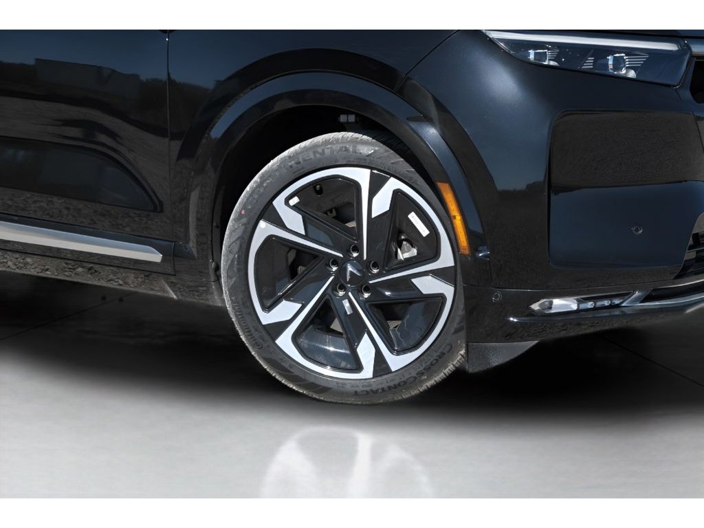 2024 VinFast VF 9 PLUS - Photo 32
