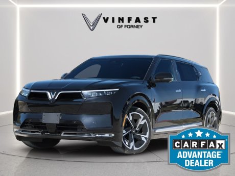 2024 VinFast VF 9 Plus 