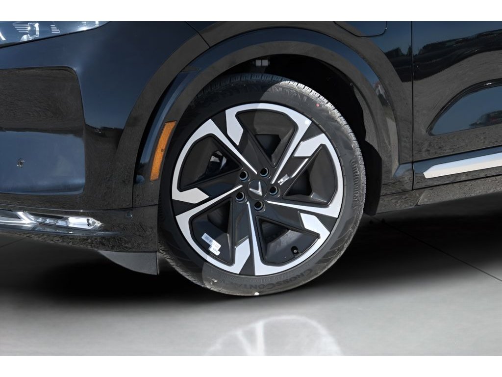 2024 VinFast VF 9 PLUS - Photo 35
