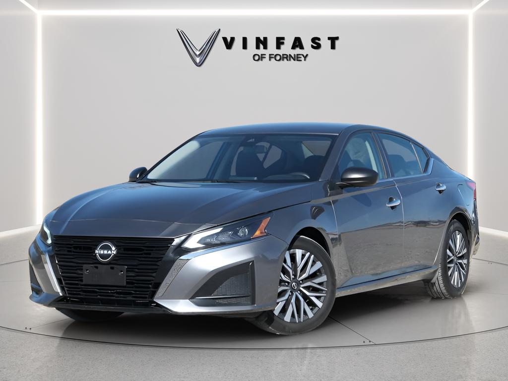 2024 Nissan Altima SV