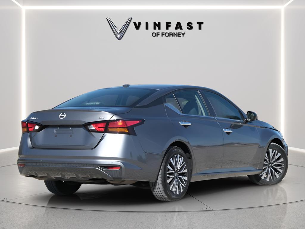 Used 2024 Nissan Altima SV with VIN 1N4BL4DV8RN381728 for sale in Forney, TX
