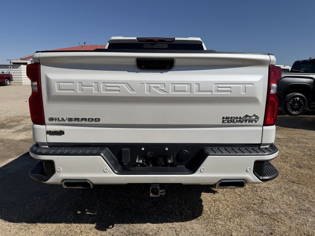 2022 Chevrolet Silverado 1500 High Country - Photo 18
