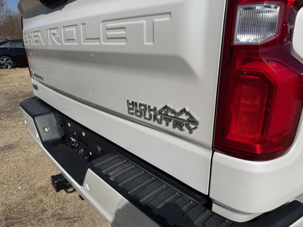 2022 Chevrolet Silverado 1500 High Country - Photo 21