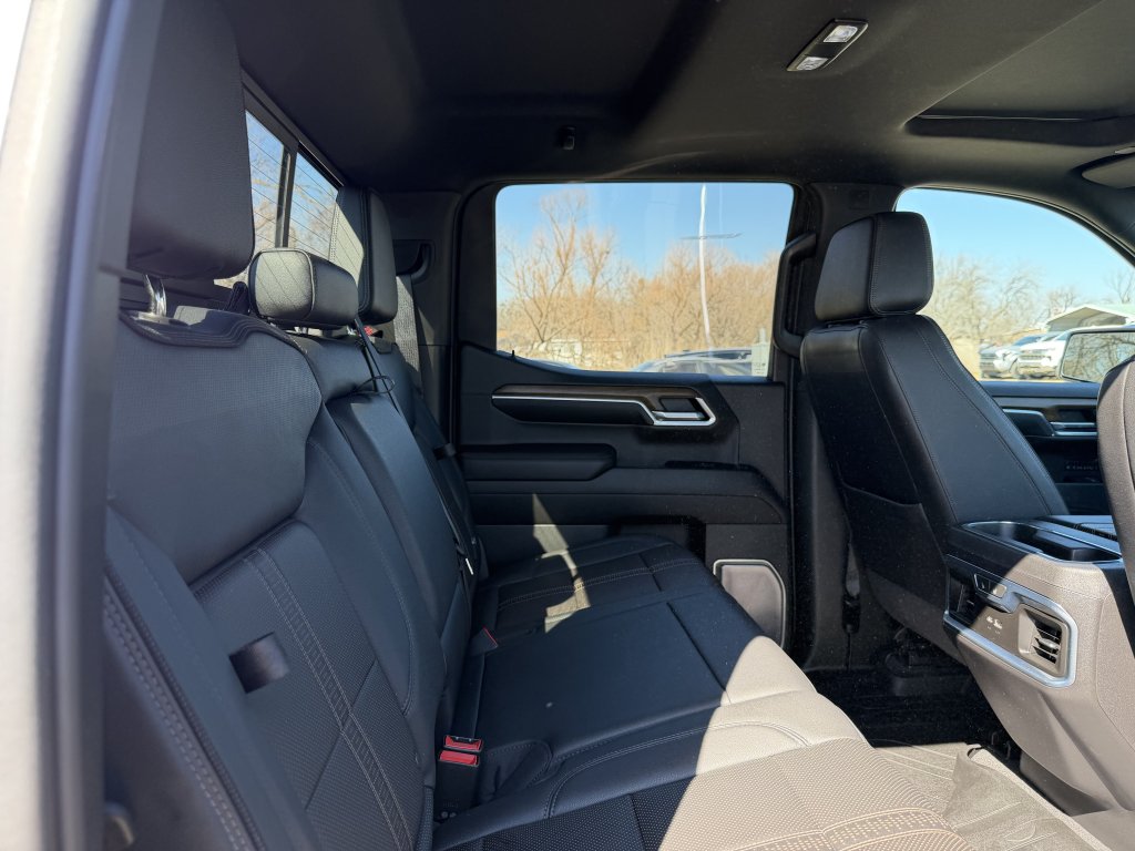 2022 Chevrolet Silverado 1500 High Country - Photo 23