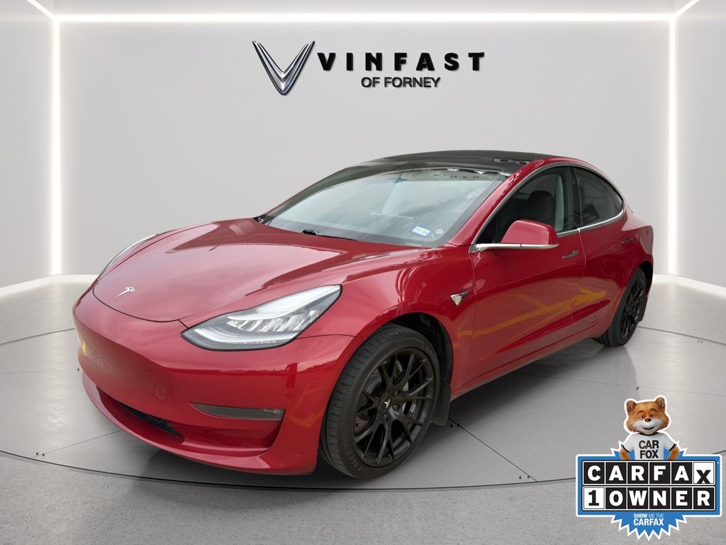2019 Tesla Model 3 Standard Range Plus's photo