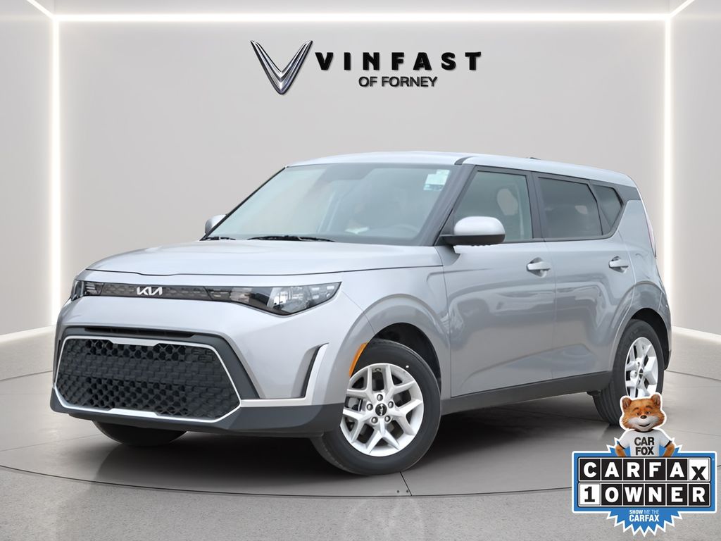 2025 Kia Soul 2.0L LX IVT's photo