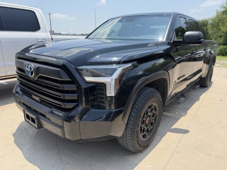 2023 Toyota Tundra 4WD SR5 