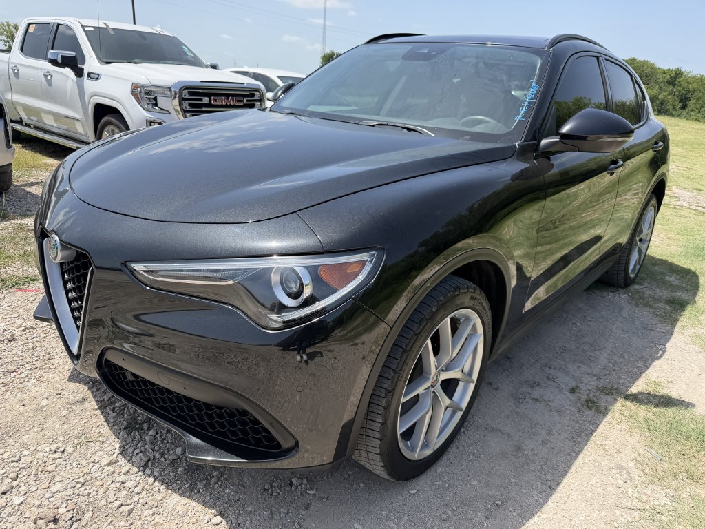 2018 Alfa Romeo Stelvio Sport AWD's photo
