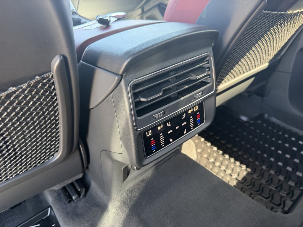 2024 Audi SQ7 Prestige - Photo 28