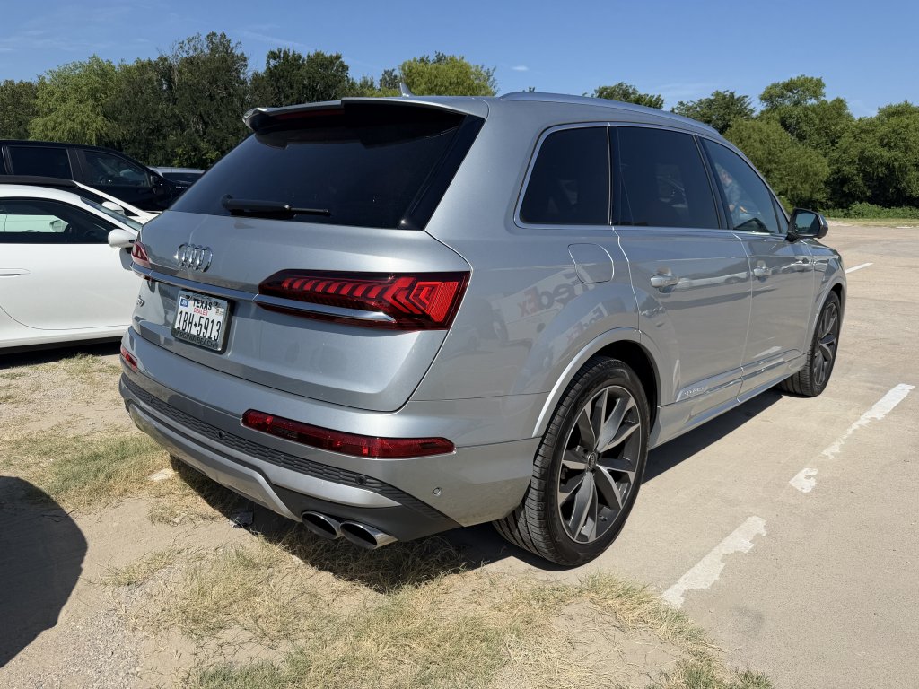 2024 Audi SQ7 Prestige - Photo 7