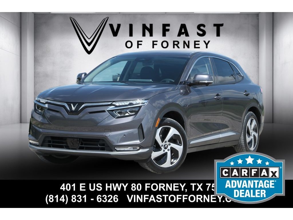 2023 VinFast VF 8 PLUS