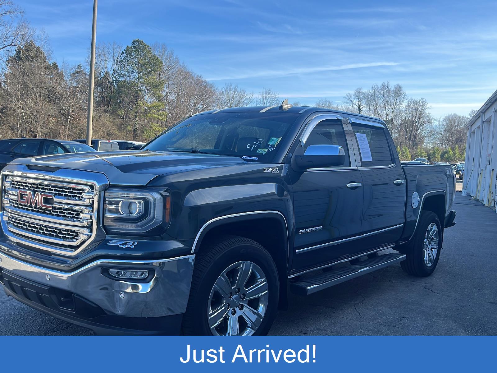 2018 GMC Sierra 1500 SLT's photo